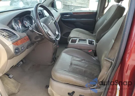 2015 Chrysler Town & Country Touring из США, поврежденный, VIN 2C4RC1BG2FR596502